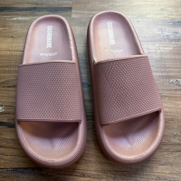 Cushionaire Feather Cloud Slides Size 10 Pink - Picture 4 of 4